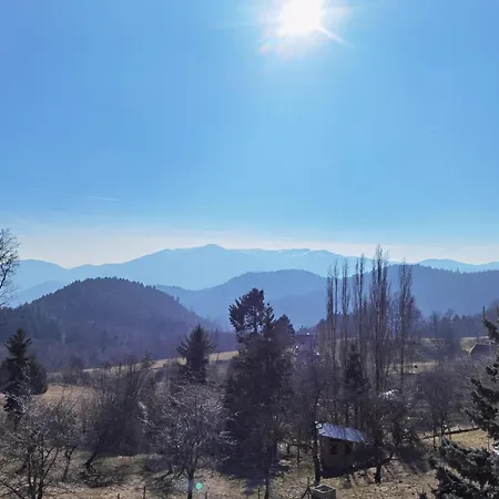 D'hote Les Ecureuils Δωμάτια σε οικογενειακή κατοικία